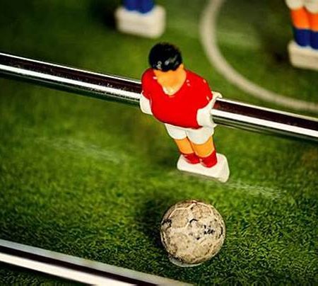 探尋線上足球投注體驗：謹慎選擇，負責任參與