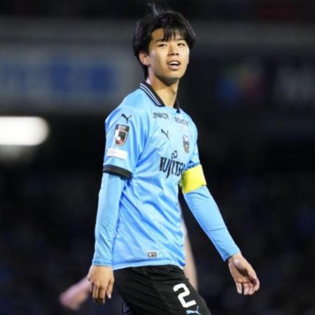 20歲日本國腳加盟熱刺：轉會費500萬鎊