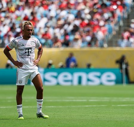 拜仁一箭雙鵰，送歐冠雙料冠軍出線，避開車路士