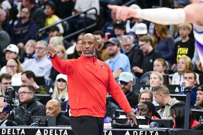 震撼NBA!開拓者主帥比盧普斯被正式指控串通洗錢與電信詐騙